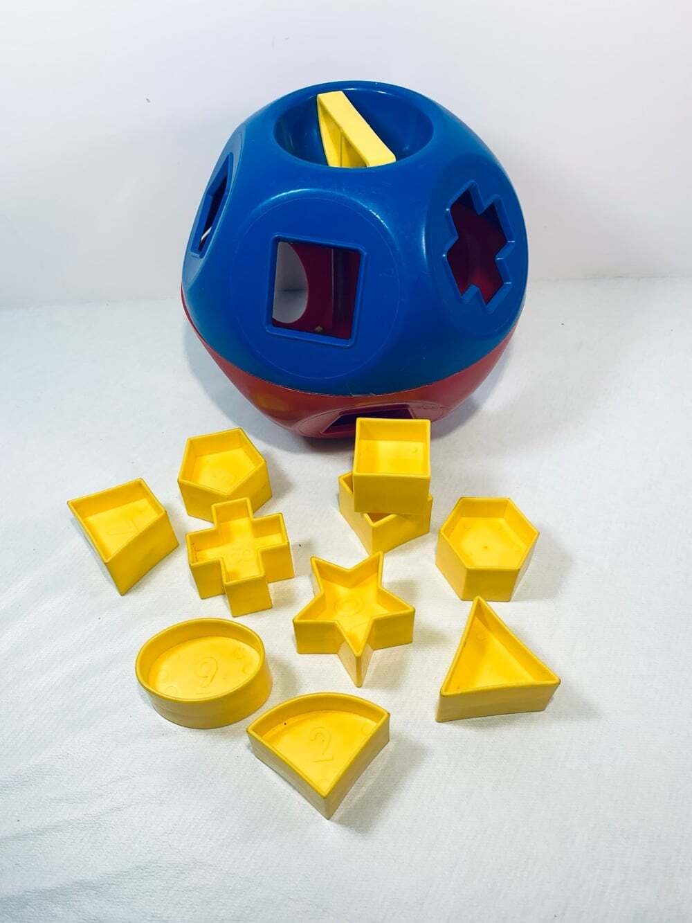 Tupperware Vintage Classic Shape-O Ball Red & Blue  Yellow Shapes READ